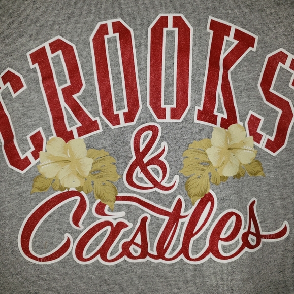 Shirt - Picture 2 of 3